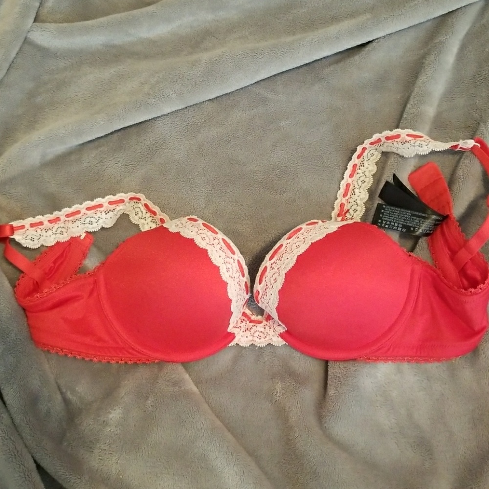 Bra